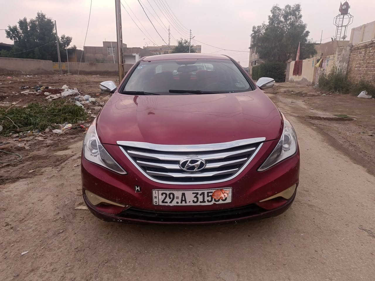 السلام عليكم للبيع سوناته موديل 2014وارد أمريكي سياره جديده وجاهزه من كلشي مكينه 2400مكينه وكير جديدات جدن حداديه وتخم تاير كله جديد  زنون عالي وناصي وتشغيل عن بعد دوشمه جديده سياره جاهزه من كلشي بيه رش فقط جاملغ وبنيد بدون تبديل وهلالات خلفيه معمره سياره جدن جديده رقم دولي واسط وسنويه جديده تحويل ثاني يوم مكانه الديوانيه 
سعره ب 108وبيه مجال بصيط للستفسار الاتصال عله رقم *********** مكلف بل نشر
