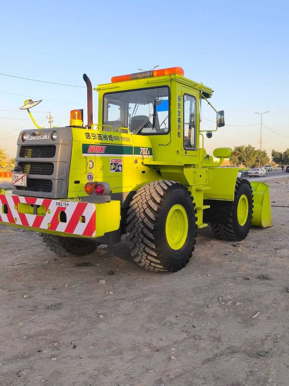 كاوسكي حجم 70zA دخول جديد لعراق وارد اليابان
محرك ازوزه 6 سلندر سوبر بم ونوزل مكفول كفاله عامه
تخم تاير ثلجي عداد العمل جداا قليل 4000 ساعه
حتئ كتلوكات الشركه وياه شاهد النضافه 
مكانه بل نجف الشراي فقط يتصل ع رقم***********
