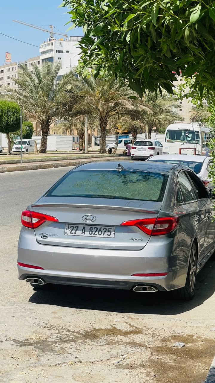 🔥 للبيع | هيونداي سوناتا 2015 Sport 🔥
🇺🇸 وارد أمريكي�🎨 اللون: صدر الحمام�⚙️ محرك 2400 GDI�📍 الماشي: 140 ألف
▪️الضرر:�باب خلفي مبدل، وباب السائق مصلح ومصبوغ.
✨ المواصفات:�✔️ شاشة كبيرة�✔️ شاشة عدادات�✔️ نظام النقاط العمياء�✔️ حساسات أمامية وخلفية�✔️ بصمة أبواب + بصمة تشغيل�✔️ مقاعد كهربائية�✔️ تبريد بيانو�✔️ ويلات رياضية قياس 17�✔️ ستيرن رياضي�✔️ دبل إكزوز�✔️ فل مواصفات عدا الفتحة
🔧 مكينة، كير، وتبريد بحالة شركة.�🔧 حدادية جديدة بالكامل (بالباكيت).�🚗 السيارة نظيفة جداً وما تحتاج ولا ربع، جاهزة للفحص بأي مكان.
💰 السعر: 120 ورقة وبيها مجال
العنوان/ ذي قار /الشطرة
السيارة باسمي سنوية لل30 تحويل ثاني يوم
للاستفسار الاتصال ع الرقم 
***********
