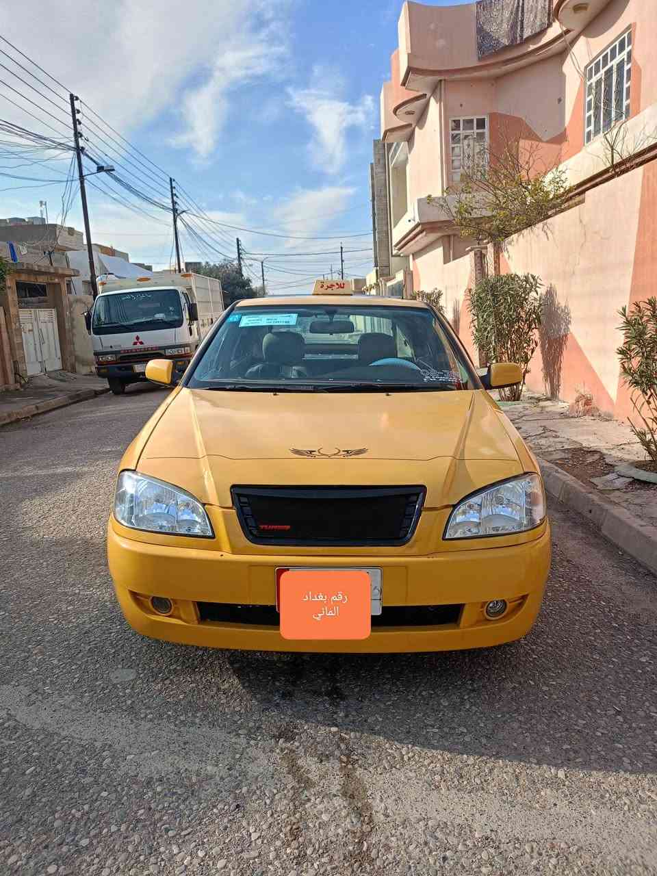 السلام عليكم اقساط ما ابيع
( البيع نقد فقط )

شيري كوين موديل 2009 رقم بغداد الماني محوره مكينه يارس كير أوتوماتيك  مكينه وكير شرط لا صرف ولا نفخ قبل اسبوع شديتهم بالكارتون سياره مصبوغة حزام بدون ضرر ولا تبديل هيئة غرامات صفر سنويه لغاية 2027  كابون بانزين بيها ماستر  ( شرعي بالموصل شرط التحويل ) 
( أرشيفها بالموصل يعني تتحول بالموصل ) 
 اربع تايرات جدد خط ابيض دوشمه جديده طخم امامي وخلفي جديد استيرن جديد وبور جديد 
سياره حيل حلوه ونظيفه وترايها يخبل 
سياره مصروف عليها ومتعوب عليها الله شاهد 
السعر 
37 بيها مجال للشراي 
رقمي 
***********
