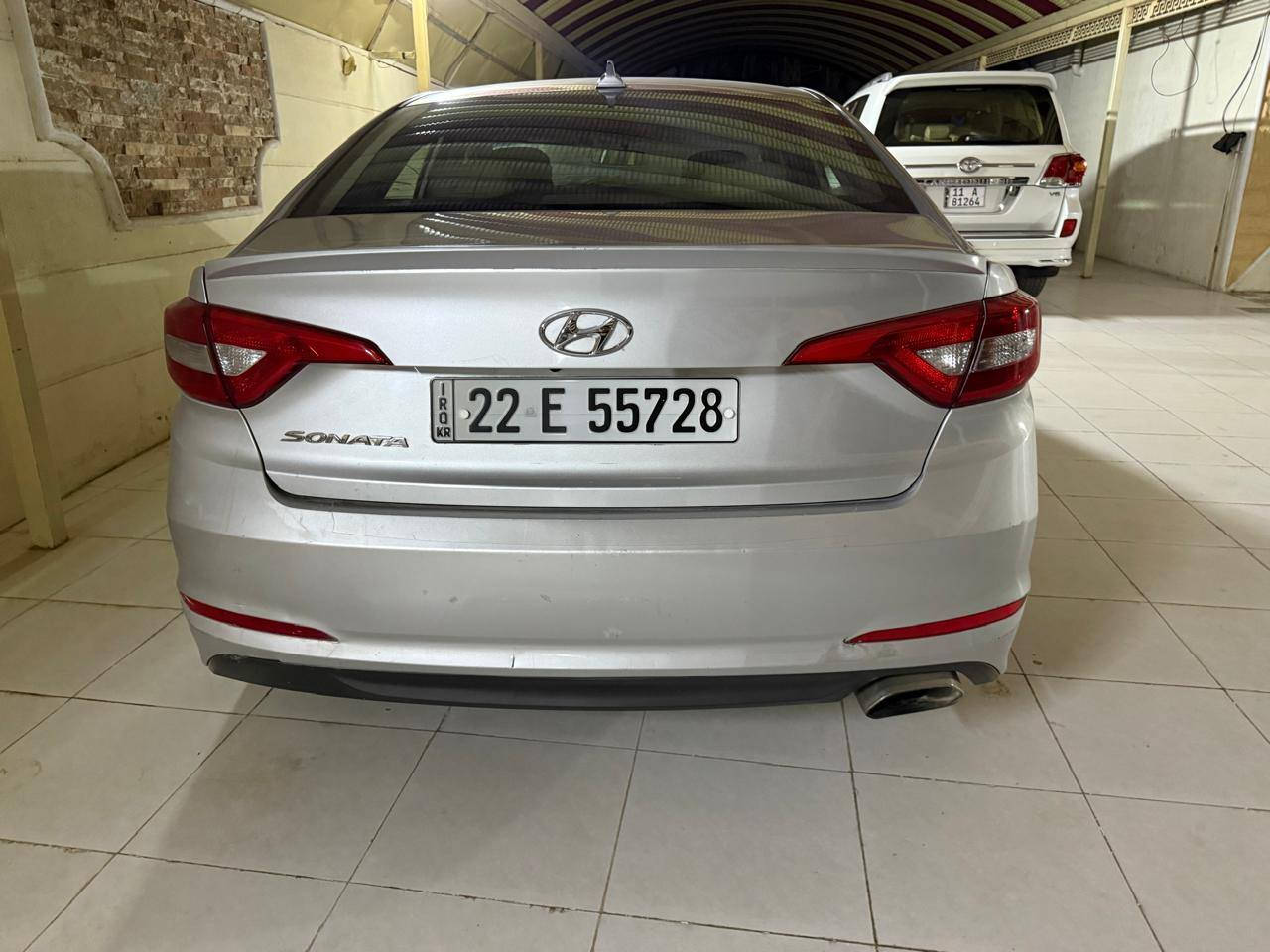 السلام عليكم للبيع سوناته موديل ٢٠١٧ امريكي صبغ صفحة بدون داخل مكان السياره الضلوعية للإستفسار 
***********
