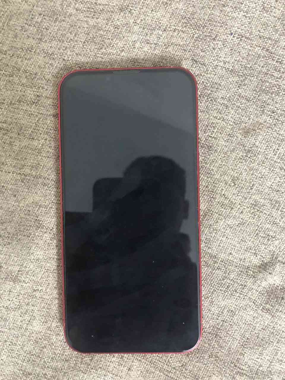 السلام وعليكم جهاز ١٣ عادي ما مفتوح ولا داخل تصليح مكفول كفاله عامه البطاريه 82 الفيس إيدي شغال المساحه ١٢٨ تك شريحه السعر ب 460 وبيه مجال ويرهم مراوس بفرق المكان بغداد شهداء العبيدي 
رقمي ***********
