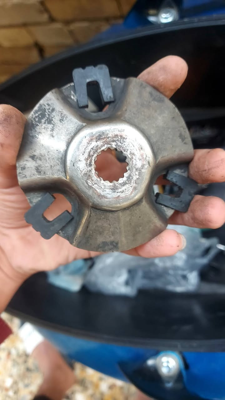 كلج مامي جديد ١٤٠ لليريده ياخذه بلاش 
يرهم جميع دراجات ١٤٠ عنواني بلديات *********** واتساب فقط
