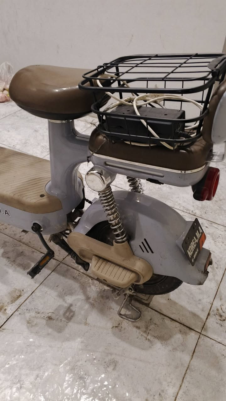 للبيع ماطور حجم ١٤ مستخدم شهرين فقط 
٤ بطاريات شرط الفحص وايرمنيه كله شغاله 
سطابات شغالين نظافه ١٠٠٪ 
السعر ١٤٠ وبي مجال بسيط للطيبين 
ماشراي لا تراسلني


**إذا كنت صاحب هذا الإعلان وتريد حذفه لأي سبب، رجاءا أرسل رسالة إلى الدعم الفني**