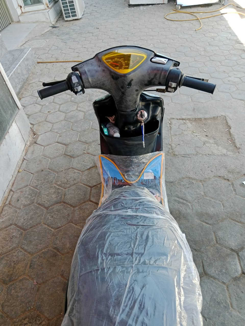 سلام عليكم دراجه ماكس عدله 
جاهزه لا تنقيص لا تبخير 
سعر 500 وبيه مجال بسيط 
مكاني نجف حي القادسيه 
الشراي يتصل وخادم 
***********
