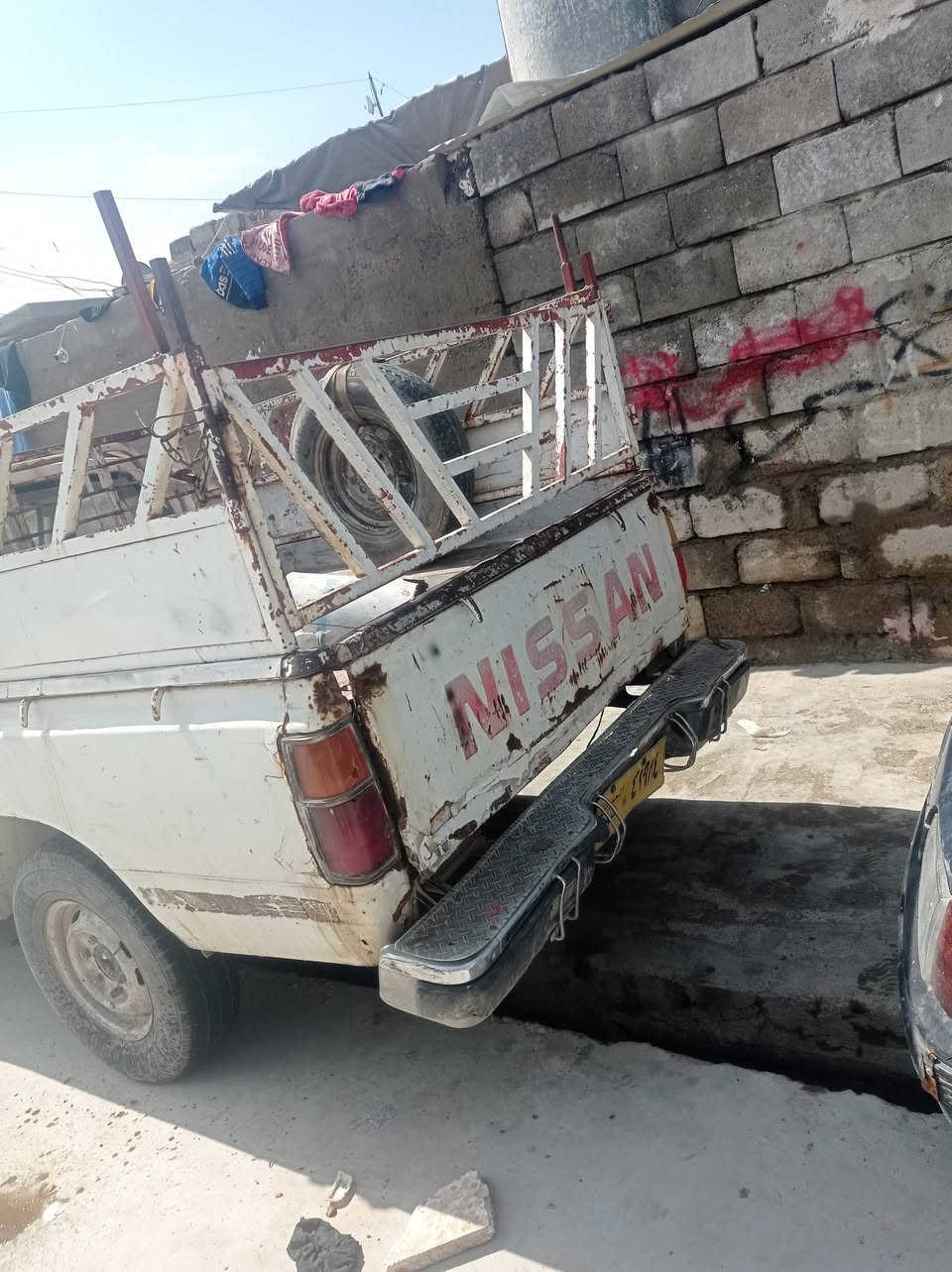 دادسن 1984 شرعي متوفي الوكيل موجود مكينه وكير واكسن شرط كابون مابي خيسان بي من جهة النفر شبرين والباقي كدام العين اي تفاصيل ماعندي بعد السعر 10 المكان مشيرفه


**إذا كنت صاحب هذا الإعلان وتريد حذفه لأي سبب، رجاءا أرسل رسالة إلى الدعم الفني**