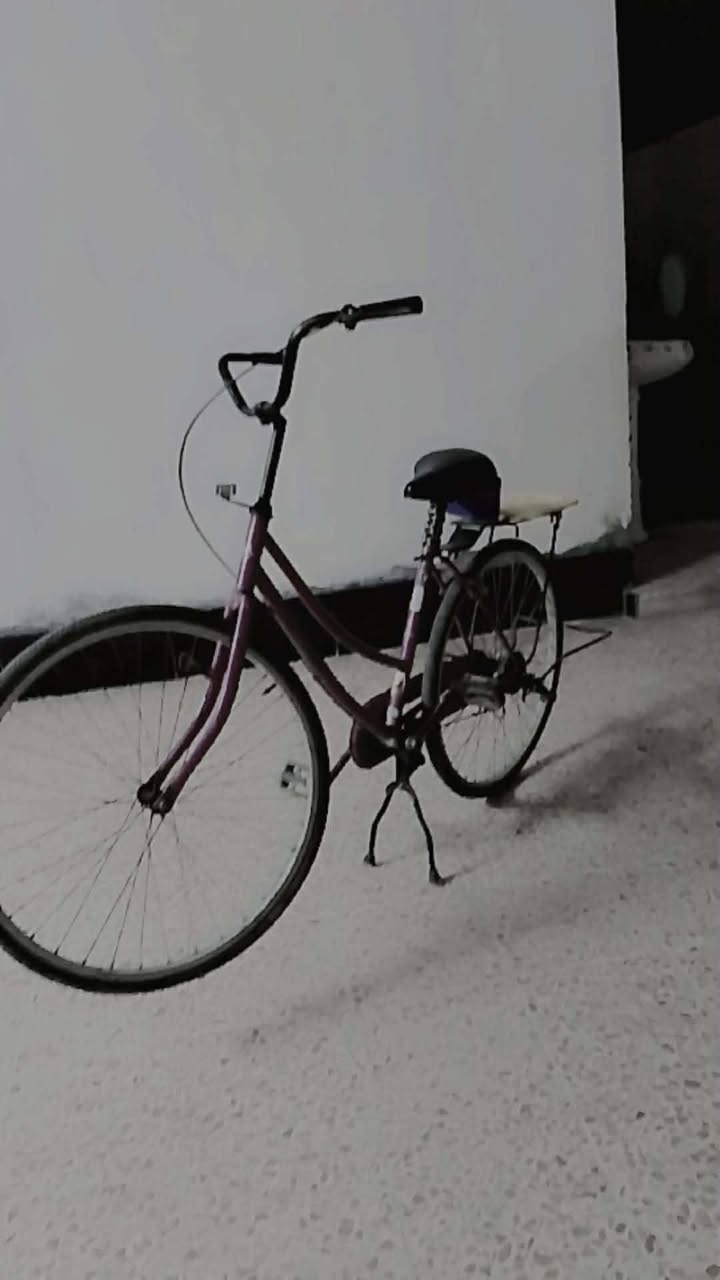 السلام عليكم اخوتي بايسكل عبد الحليم كل شي  ماناقصو طالب عليه {80} وبي مجال


**إذا كنت صاحب هذا الإعلان وتريد حذفه لأي سبب، رجاءا أرسل رسالة إلى الدعم الفني**