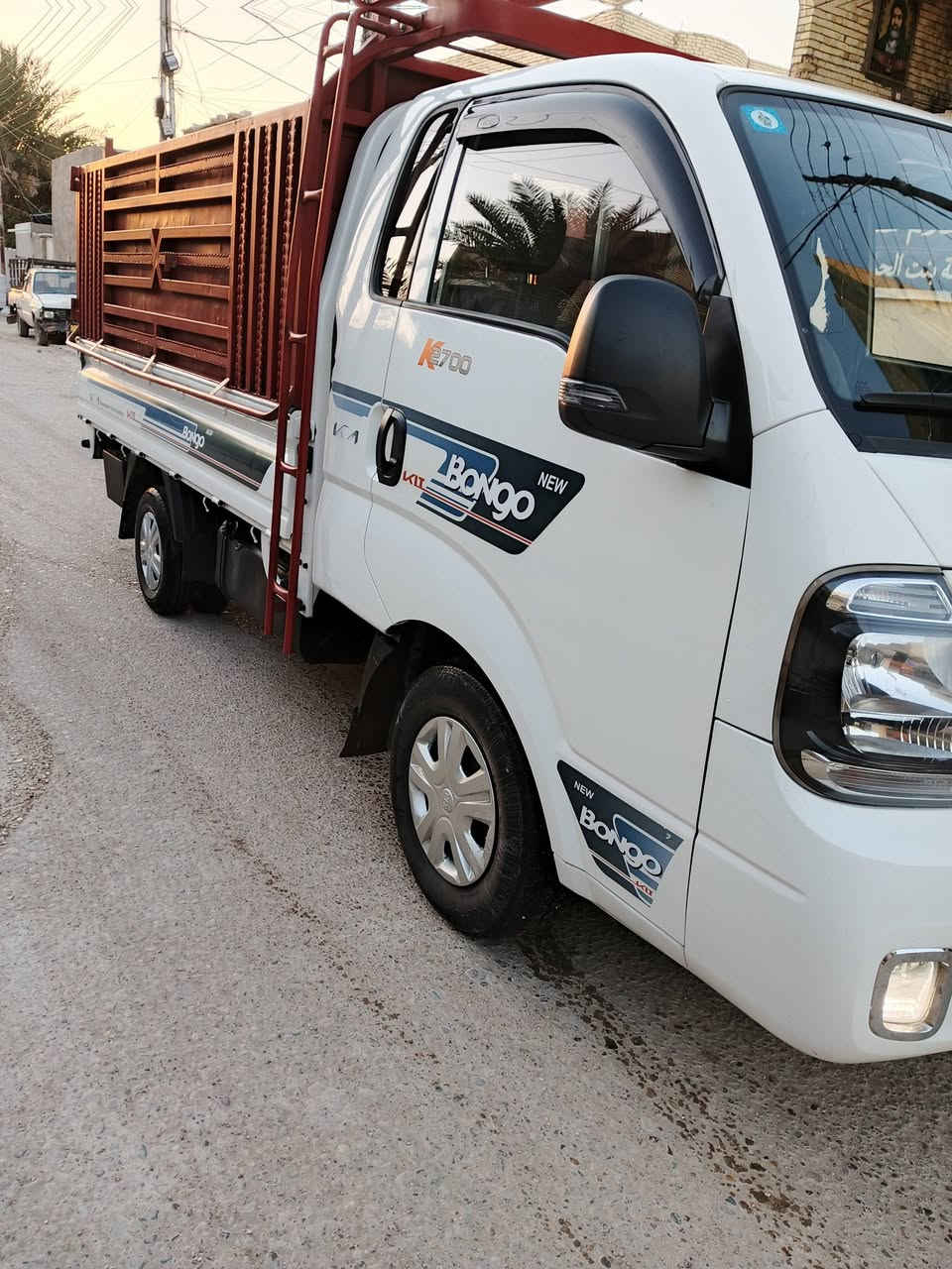 السلام عليكم كيا موديل 2023 بيها بارد إصبعين موضح بل سونار والباقي مكفوله سياره جديده كلش بدون محجر المحجر مو للبيع سياره باسمي السعر 145 رقمي *********** مكاني بغداد المعامل الباويه
