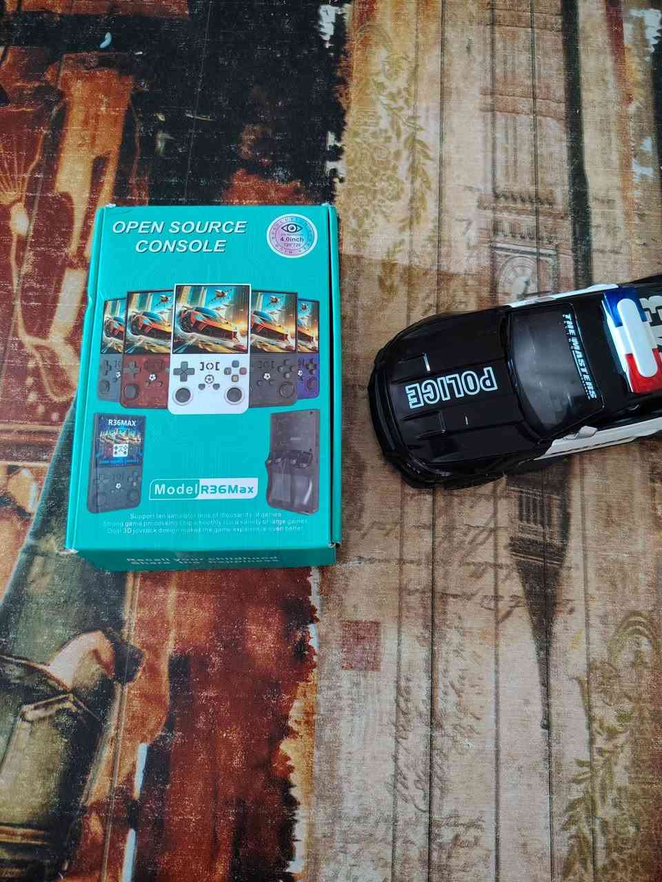 السلام عليكم
جهاز العاب محاكيات r36max ابو الشاشة الجبيرة 
يجي وياه هدية جنطة ولاسق شاشة 
لون اسود 
يحتوي على محاكيات العاب  بي اس بي 
بي اس ١ 
سيكا مايكرو كيم بوي ننتندو سوتج دريمكاست وبععد هواي محاكيات وتكدرون تضيفون اله العاب ايضا من النت 
السعر ٥٠ الف 
العنوان شهداء البياع


**إذا كنت صاحب هذا الإعلان وتريد حذفه لأي سبب، رجاءا أرسل رسالة إلى الدعم الفني**