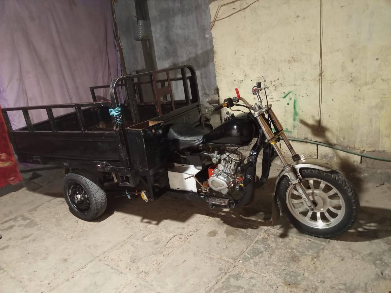 +964 778 272 2953 للبيع 750 بيها مجال


**إذا كنت صاحب هذا الإعلان وتريد حذفه لأي سبب، رجاءا أرسل رسالة إلى الدعم الفني**