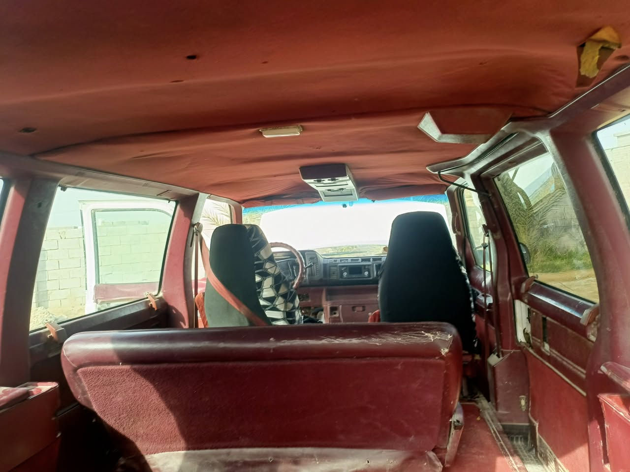 السلام عليكم ورحمه الله وبركاته اخوان سياره شوفر ليت موديل 94كير اومحرك ونجي كير اوتوماتيك مشروع وطني صلاح الدين سنويه مومنتهيه للبيع اومراوس سبعه راكب السعر 40ورقه هيت ***********
