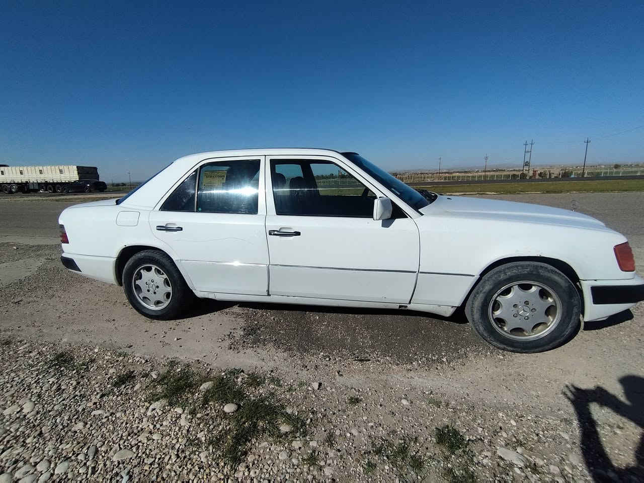 سلام عليكم
مارسدس بيبي شبح موديل 1988
محدث 1992
مكينة بطه 3000
گير ومكينة شرط 
صبغ حزام 
صدر امامي وخلفي كله جديد مصارلة شهرين 
قاعدة دبلات سليمة 
كهربائيات كلها شغالة 
المكان ديالى خانقين 
***********
سعره (55) وبي مجال
