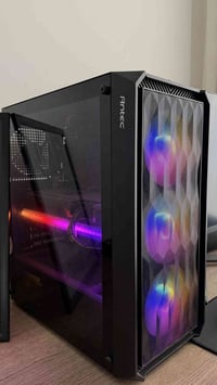RX 7700XT • i5 12400f • شاشة LG 27 165Hz
