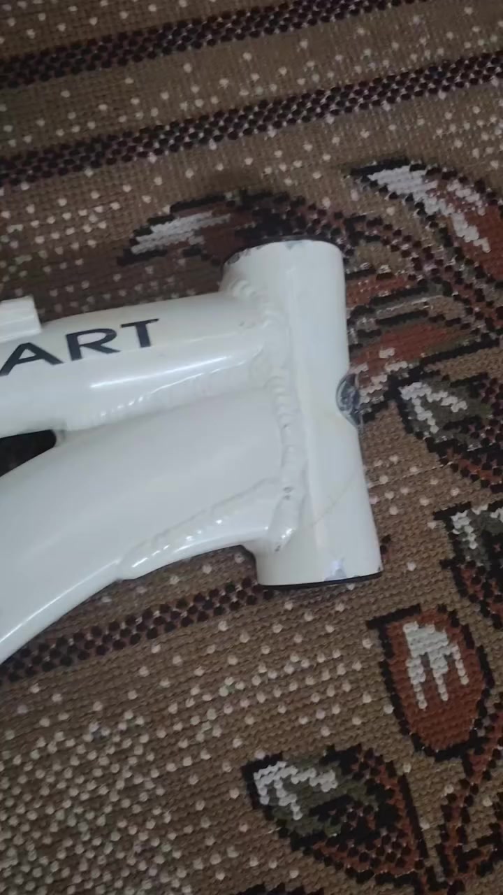 فريم لويس حجم 26 الفريم ناصية للبيع مكاني بغداد


**إذا كنت صاحب هذا الإعلان وتريد حذفه لأي سبب، رجاءا أرسل رسالة إلى الدعم الفني**