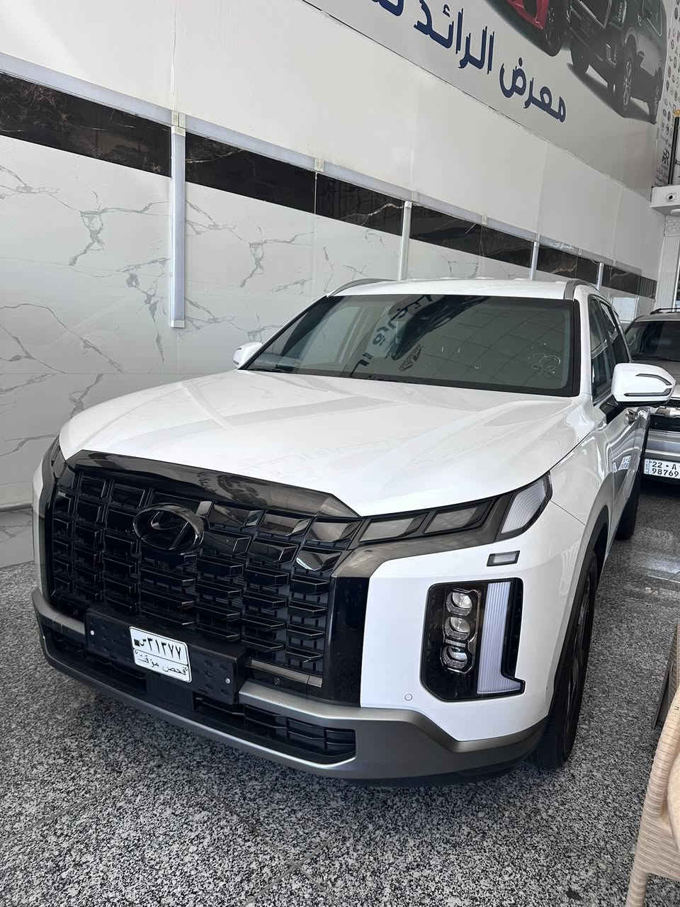 هونداي بلسايد فول عده البنراما 2024  كفاله عامه  من الزلق والرصعه والبارد كفاله عامه مطلقه رقم بغداد 
السعر 325$ مكان السياره كربلاء والشراي يتصل***********
