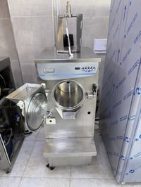 تيتان إيطاليا • ١٠لتر • ٣فيز