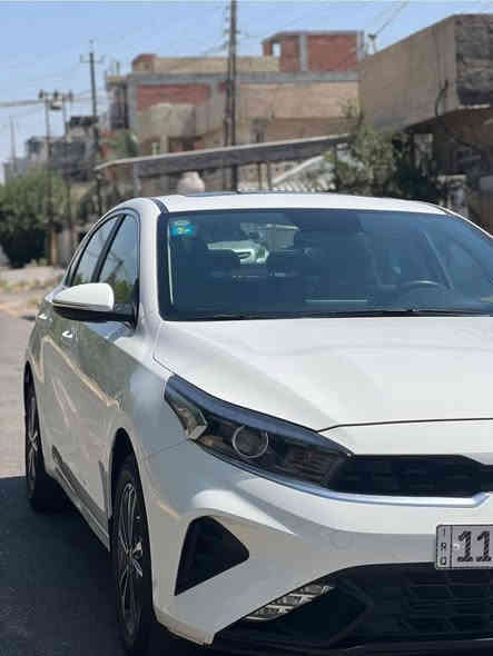 السلام عليكم
للبيع كيا سيراتو موديل 2023
الموصفات 
محرك 2000
فتحة سقف 
شاشة اندرويد 
اشاير بل مري 
مانع تزحلق 
مري شفط 
ويل كب 5
ماشية 41
السيارة مكفولة بس بيها  شبر صبغ بل دوسة 
رقم بغداد هزة سنوية ورقم جديد تحويل مباشر ثاني يوم
السعر 181
الرقم *********** 
العنوان بغداد /البلديات
