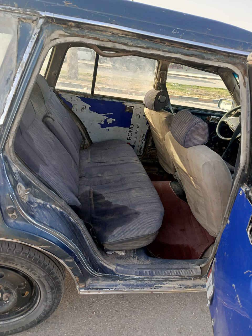 السلام عليكم ،،،
سياره سيدان ستيشن للبيع 
حداديه جديده 
كير محرك نضاف 
رقم نجف ألماني 
مكاني نجف گوفه 
السعر 16ورقه بيهه مجال حك الجيه 
سياره مال شغل عايزه ترتيبات 
***********
