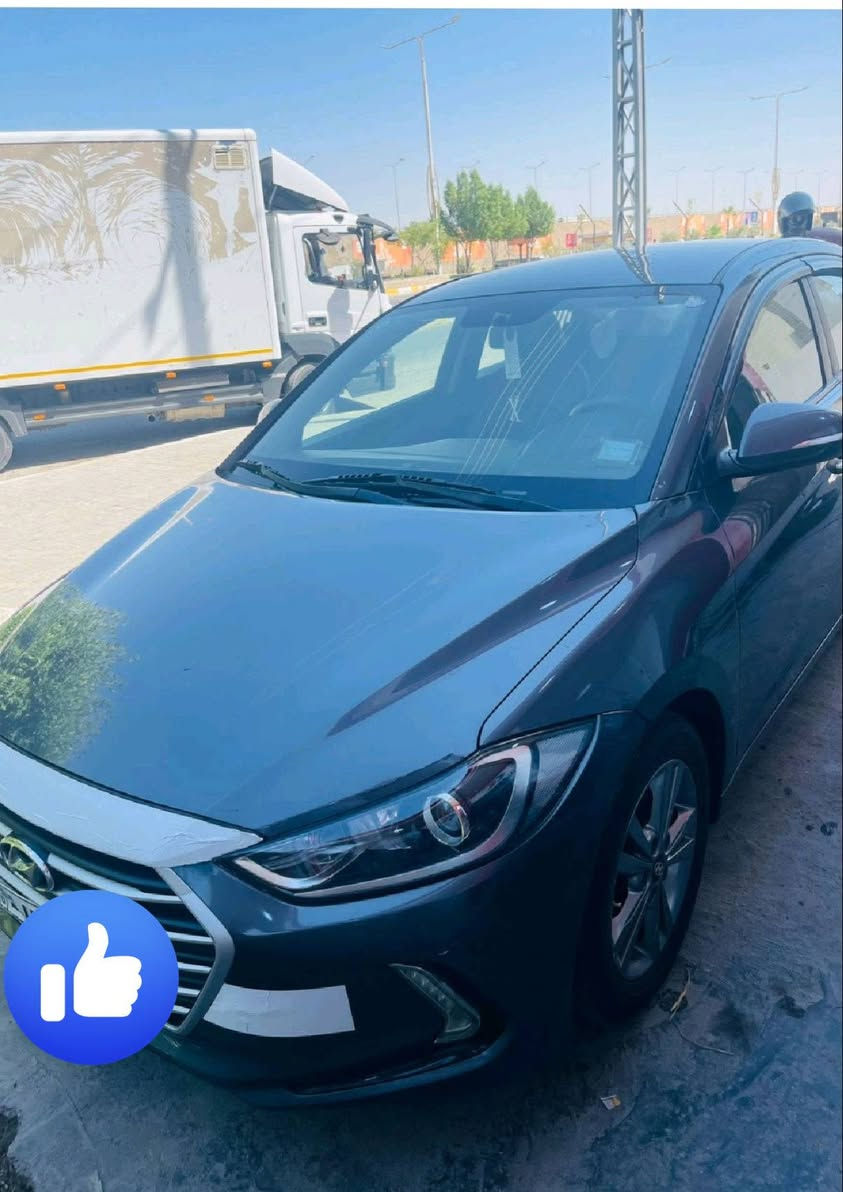 السلام عليكم
هيونداي النترا موديل 18 كندي 
محرك 2000 
رقم بغداد 
سنويه جديده 
سياره خير من الله 
مراوس او بيع حسب القناقه 
السعر 130 
***********
واتساب فقط
