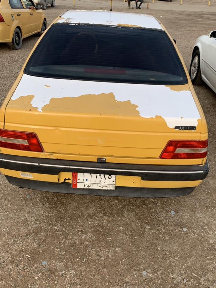 سلام عليكم بيجو ٤٠٥  مديل ٢٠١٢ سياره محرك خير من الله تبريد شغال تخم تاير سياره كير نمره ٣ بدايه تفلت هيأه وغرامات مصفره سنويه منتهيه
بدل بيه مدكر اثر ضربت ستوته 
سعر 26 وبيه مجال لشراي 
0770 738 2849
