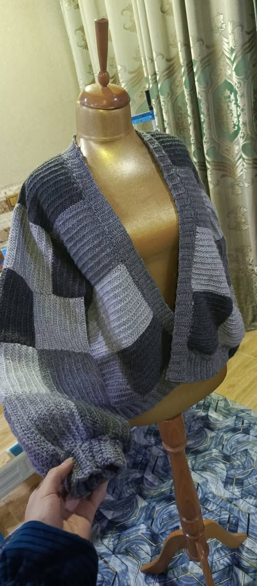 متوفر حياكة حسب الطلب 🧶✨تفصيل وشغل يدوي حسب ذوقكم وباللون اللي تختاروه 🤍للطلب مراسلة الخاص.
صور عملي 🦋
عنوان القادسية حي الجامعة 
متوفر حياكة حسب الطلب 🧶✨تفصيل وشغل يدوي حسب ذوقكم وباللون اللي تختاروه 🤍للطلب مراسلة الخاص.


**إذا كنت صاحب هذا الإعلان وتريد حذفه لأي سبب، رجاءا أرسل رسالة إلى الدعم الفني**