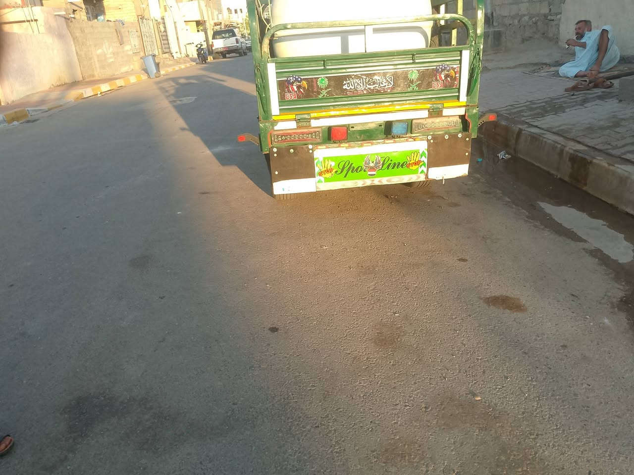 شباب ستوته للبيع موديل 20 وراق ستوته جديده وخير من الله كلهه شغاله ونضيفه سعر مليون 500  رقم لهاتف ***********
