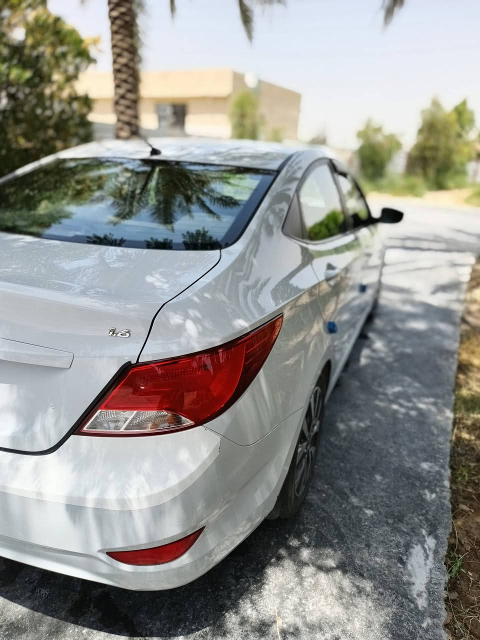 السلام عليكم اكسنت ٢٠١٨ خليجي محرك ١٦٠٠ ماشية ٨٠٠٠٠
 فول فتحة/كاميرا/شاشة/تحكمات ستيرن/اشاير بالمري
السعر ١١٥ وبيها مجال مكاني بغداد ‏/‪***********‬‏
