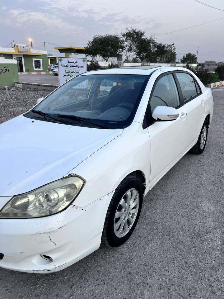 بي وايدي 2014 مزاد
ماشيه 127 الف
محرك ، گير ، صدر شرط ، تايرات جدد 
تبريد تدفئه شغالات 
كهربائيات كلها شغاله 

السعر $37 
مكان السياره / صلاح الدين 

***********
