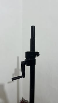 استاند سماعات • هايدروليك • قطعتين