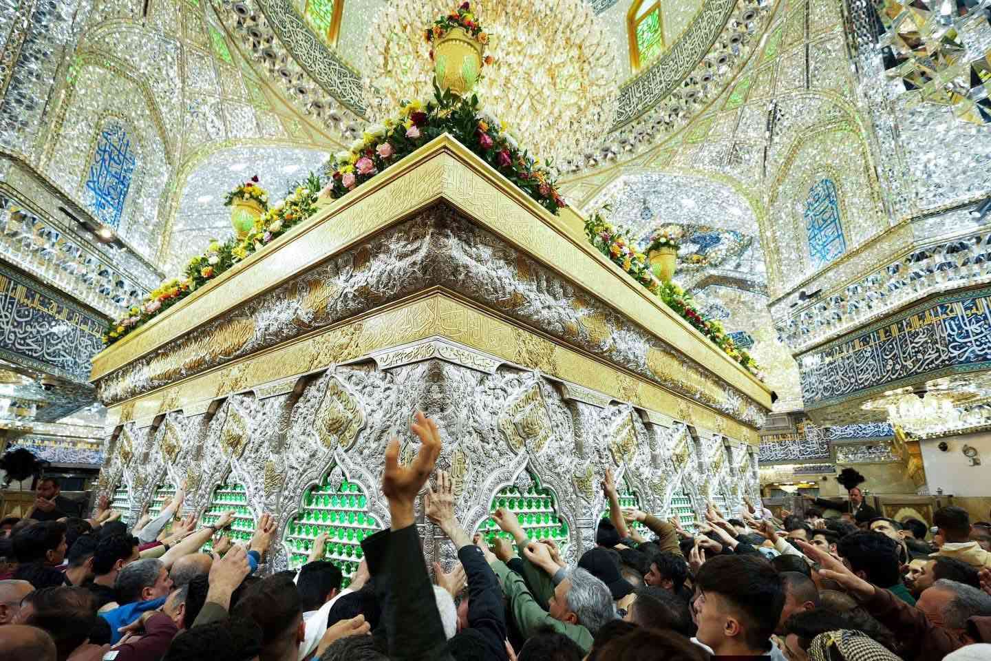 تعلن حملة الجوادين   بلاش بلاش المقاعد محدوده ♦♦ب4000 الاف دينار فقط ♦♦ 

العنوان حي العسكري الاول شارع اسواق طيبه الحضاره

😊اجواء  _ايمانيه _دينية من داخل الصحن الحسيني والعباسي 😊

💪بس ب 4000 مرجع  💪 اخر عشر نفرات سارعو بلحجز المقاعد محدوده 

1 🔻كربلاء المقدسة 🔺

 الانطلاق يوم الخميس 

✨الانطلاق بعد صلاة الضهر ✨
✨الرجوع بعد صلاة المغرب ✨

⭐🔹🔹الدوانيه🔹🔹⭐حي العسكري الاول شارع اسواق طيبه
ـــــــــــــــــــــــــــــــــــــــــــــــــــــــــــــــــــــ
الحجز يكون عن طريق الموبايل
 
(( اتصال او مراسلة))
((واتساب ماسنجر ))
 
 *********** واتساب

1️⃣ التجمع الاول حي الحضاره 🚸🚸 

2️⃣ التجمع الثاني شارع اسواق طيبه🚸🚸 

3️⃣ التجمع الثالث النسر🚸🚸 

4️⃣ التجمع الرابع فلكة الجدارية🚸🚸 

5️⃣ التجمع الخامس فلكه الجامعه 🚸🚸
