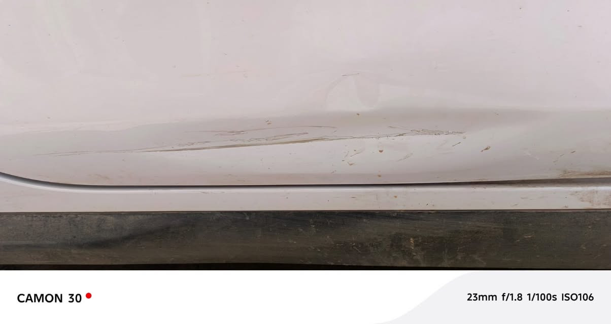 سلام عليكم 
بي واي دي 
سيل 05 
الممشه الكلي 5000 
السعر /19.300.000 
المكان بغداد 
ملاحظه / بس ذني الطخات بيها السياره نظيفه 
إلى ما تعجبه يعبر المنشور والتوفيق للكل 
السياره موديل 25 
ابيض وداخل ابيض


**إذا كنت صاحب هذا الإعلان وتريد حذفه لأي سبب، رجاءا أرسل رسالة إلى الدعم الفني**