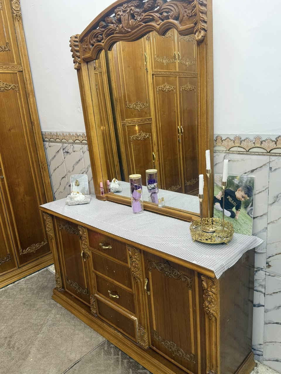 للبيع نضيفه مابيها ضرر فقط يدات


**إذا كنت صاحب هذا الإعلان وتريد حذفه لأي سبب، رجاءا أرسل رسالة إلى الدعم الفني**