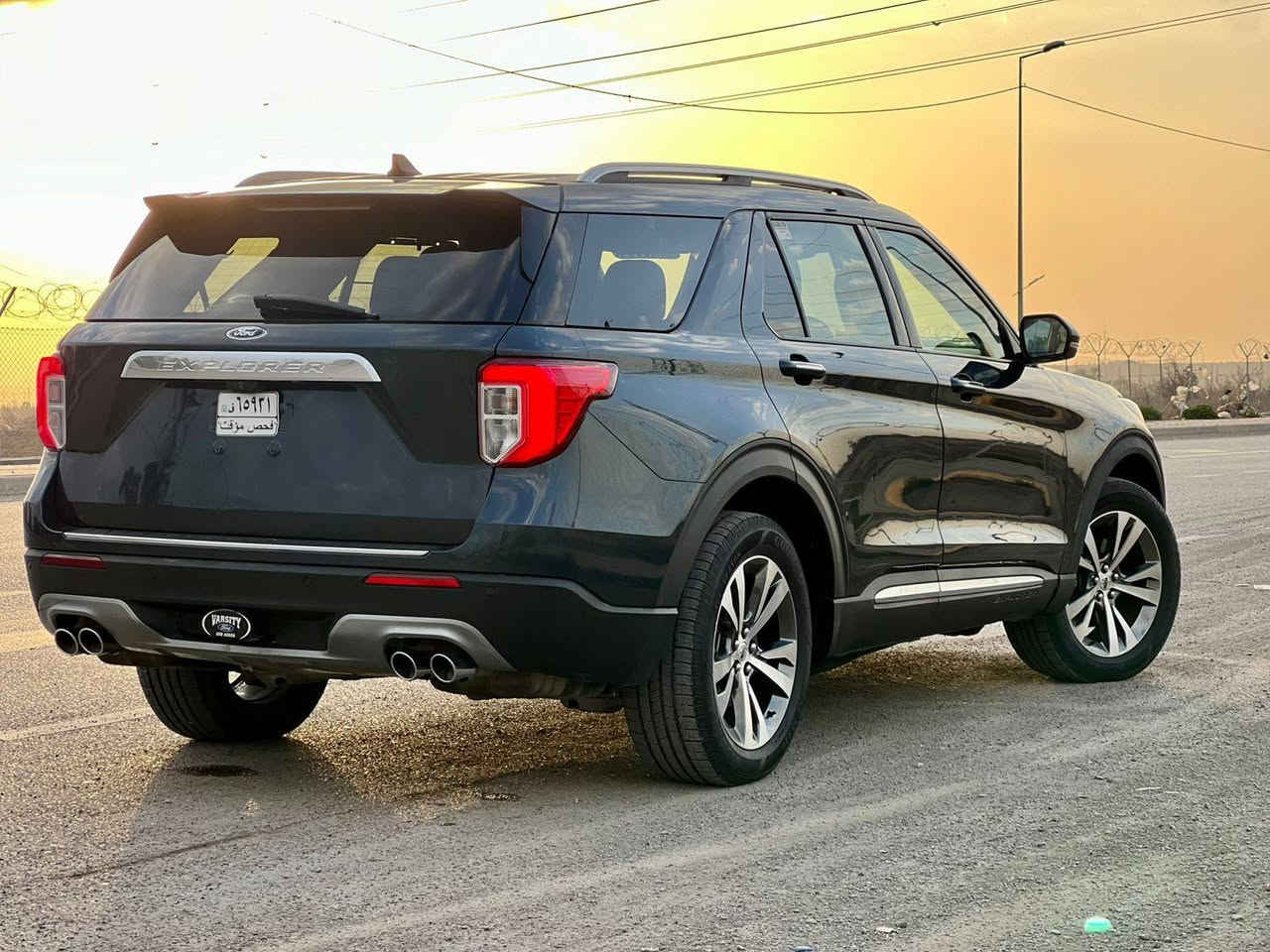 فورد اكسبلور بلاتينيوم 2023 أعلى فئة بأسمي ٦سلندر ٣سيسي توين تيربو ماشيه 17الف ميل رقم ميسان الحادث سرقه اني المستورد السعر 240ت***********
