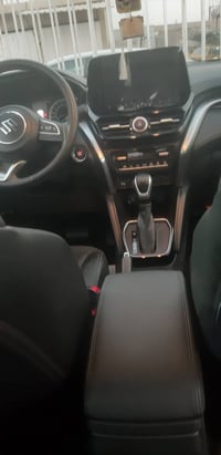 بسبب الوعود الكاذبه تم اعادة النشر سياره سوزوكي كراند فيتاره موديل ٢٠٢...