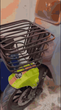 ماطور ريان موديل 2024 جديد وبطارية جديد حجم الملف 3000 مواصفات تشغيل بعد و4نمر السرعه 70الحقيقي للبيع 500 الف قفل الشراي يخابر على رقم *********** المكان موصل النبي يونس دورة الحمام
