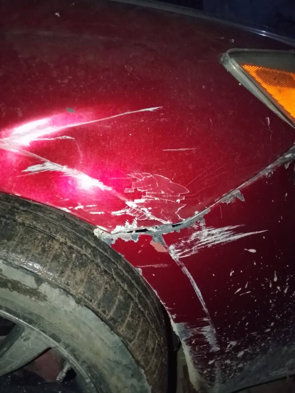 كرايسلر سي 200 2013سياره خير من الله تبريد فريز عاطل الكشر موضح بالصور السعر المطلوب 65 وبيها مجال
الحصوه بابل الرقم ***********
