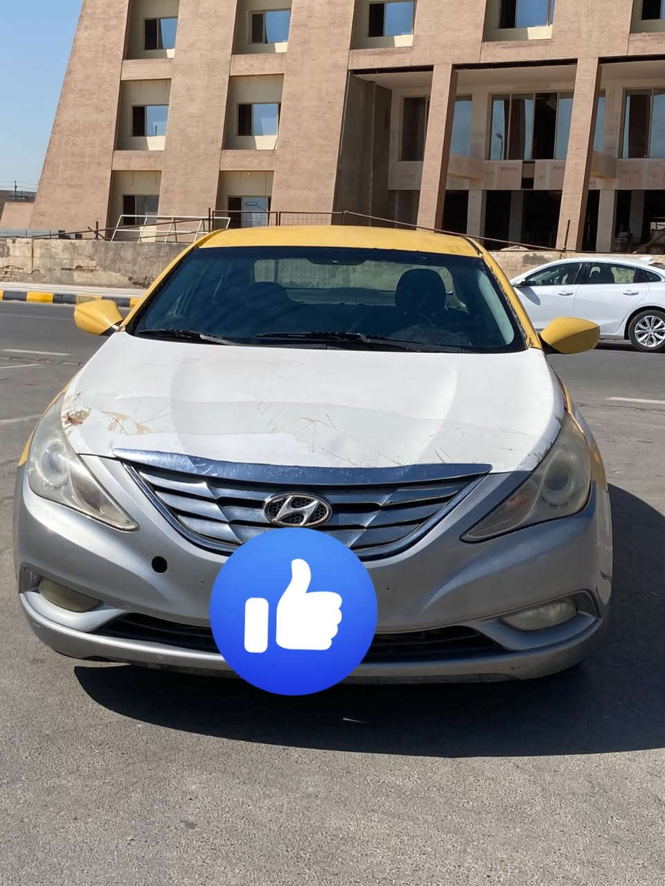 السلام عليكم سوناتا هونداي موديل 12مكفولة من الكص والضربة والعيب الشرعي مبدل جاملق امامي وبنيد والباقي مكفول وارد امريكي ضربتها جاملق اماي  ومبدلينه كير ومحرك بحالة جيده حداده جديدة تخم تاير جديد تبريد شغال منضومه كاملة وكمبريسر جديد نقص غاز فقط شاشة لمس كهربائيات كلها شغاله عنواني ناصرية مركز هاتف *********** السعر 70وبيه مجال ترهم مراوس حسب قناعه
