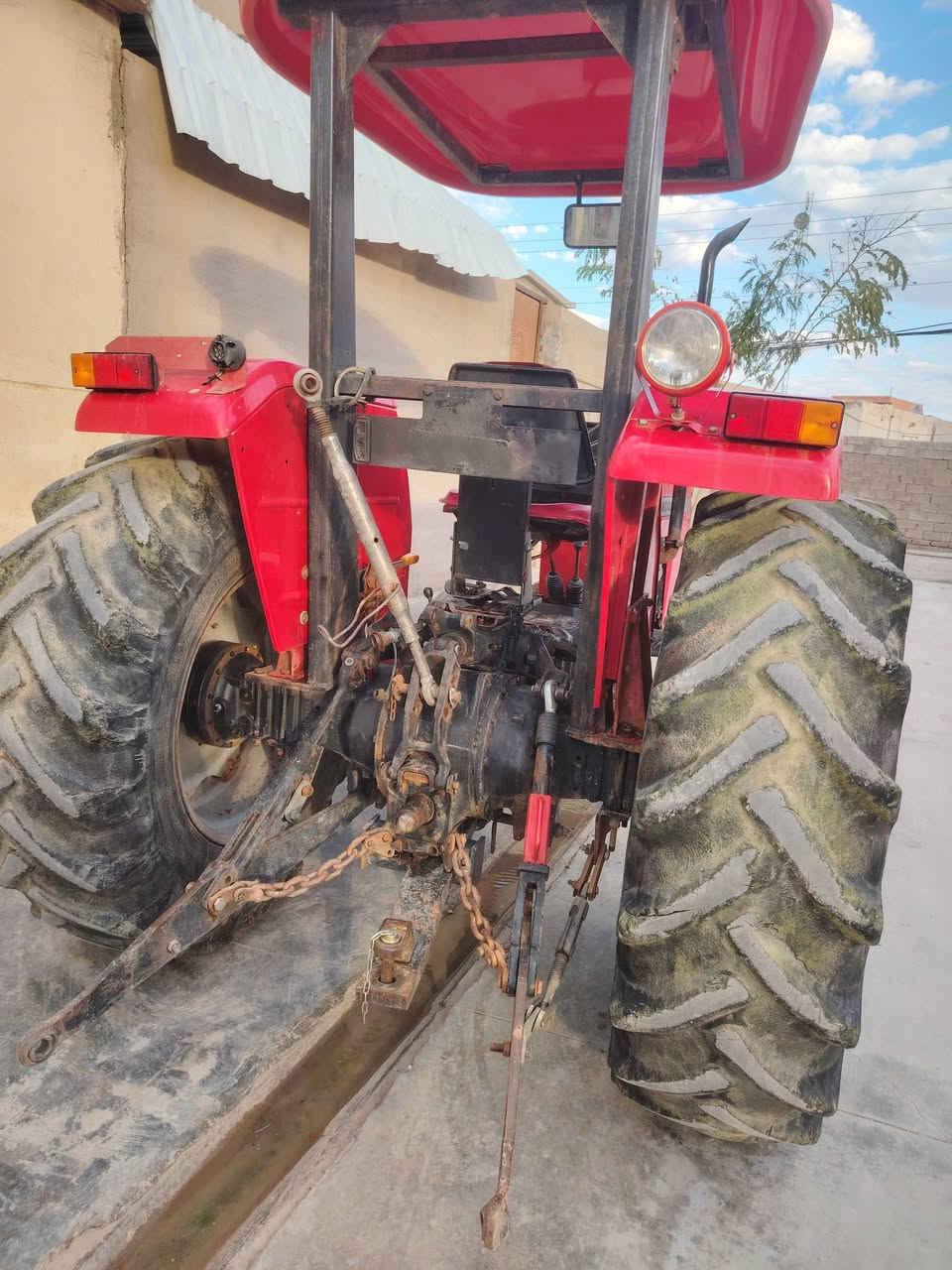 إيراني للبيع السعر ٨٠ وبي مجال العنوان كركوك كلش نضيف


**إذا كنت صاحب هذا الإعلان وتريد حذفه لأي سبب، رجاءا أرسل رسالة إلى الدعم الفني**