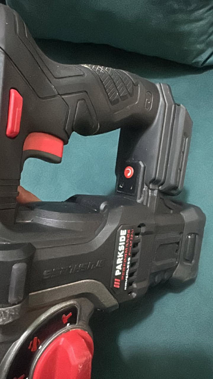 ◀️دريل باراكسايد همر كسار سرعتين 
◀️بطاريةاصلية 2 أمبير انتاج 2025
◀️شاحنة اصلية 
شرط الشغل 
السعر 75 الف مع التوصيل


**إذا كنت صاحب هذا الإعلان وتريد حذفه لأي سبب، رجاءا أرسل رسالة إلى الدعم الفني**