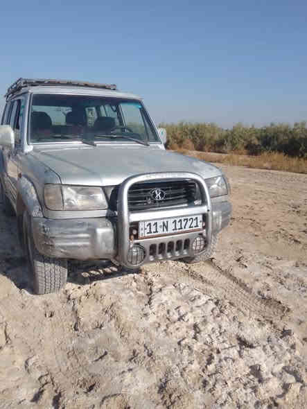 سلام عليكم سياره كالوبر موديل تسعه وتسعين رقم انكليزي جديد محرك كاز وياه محرك بطه ثنين ونص حاويه هوه وتفرعاته كامله الرقم ***********فقط رصيد العنوان بغداد مدينة الصدر السعر 55 وبيها مجال
