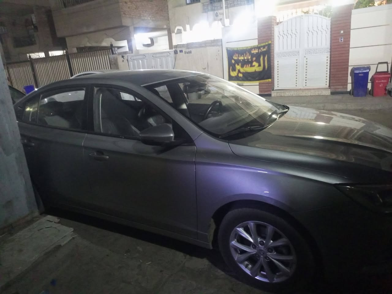 السياره باسمي 
للبيع ام جي فايف موديل 24رقم اربيل 

السعر97 بيهه طخه بالباب وامعدله على البارد  المكان حي الاعلام ***********
