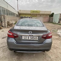 التيما 2017 SR بيها 4 قطع وبيها بطانه الجاملغ اليمين  شواصي مابيها شي ...