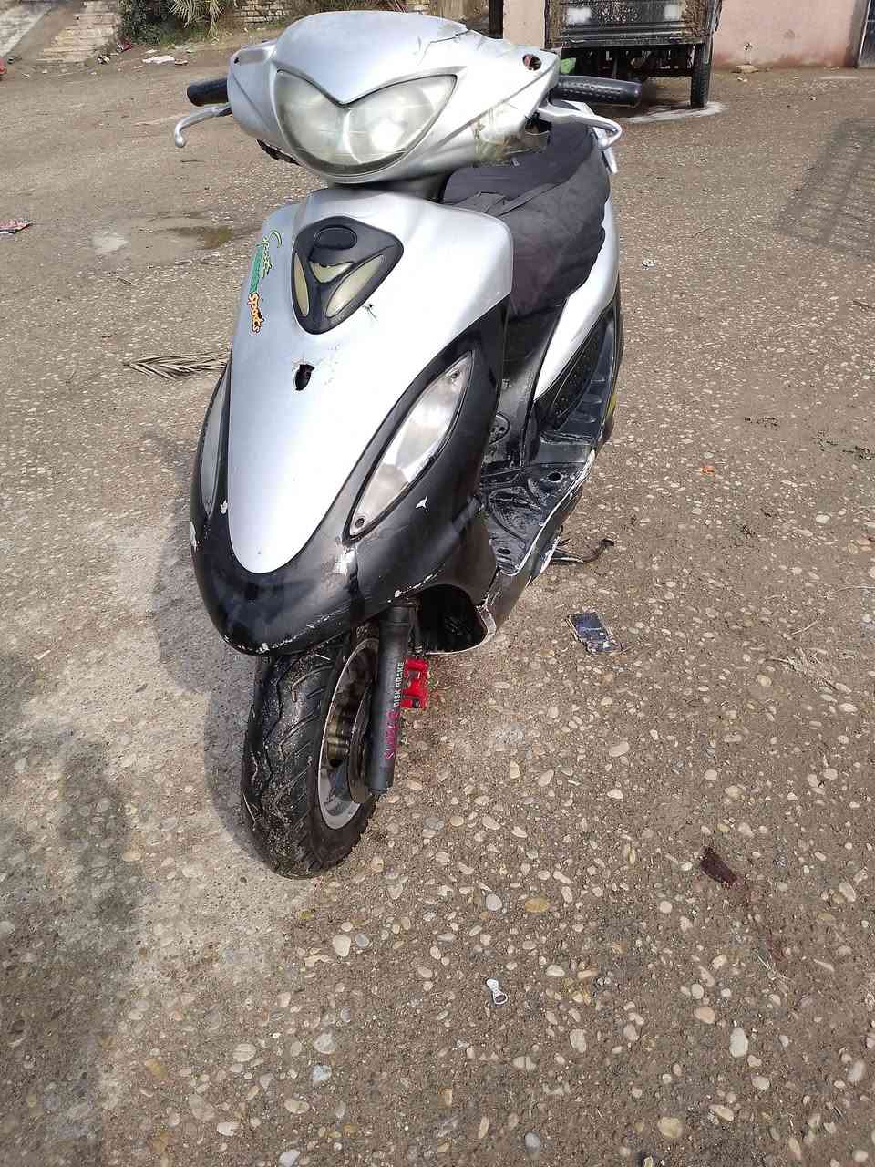 سلام عليكم دراجه كامكو لبيع نكره سلف دراجه جاهزه وحلوه الستفسار عله رقم ***********//لمكان ميسان المجر الكبير
