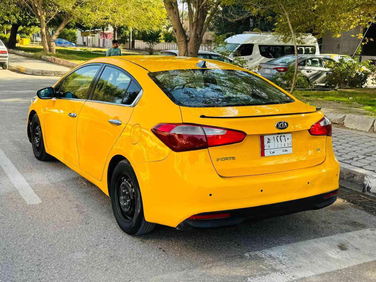 فورتي مديل 2015 سعر 109ستفسار تصل رقم***********رقم بغداد وارد مريكي حادثه فقط بنيد بدون دواخل باقي كفاله عامه ليبل واحد وين معجبك فحص موصفاته مكينه 2000دوش مرقوب شاشه كامره تحكم ستيرن مثبت سرعه حساسات نضام ايكو شاير بل مري تخم تاير حداديه جديده تبريد ثلج سياره جاهزه مكان سياره كربلاء
