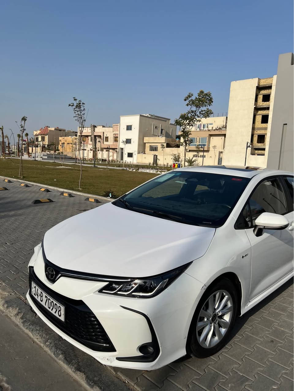 كورلا هابرد حره موديل ٢٠٢٥ ماشيه ٧٠٠٠   
السعر (160) السياره فيها بارد صفحتين طخه بس
*********** البصرة, العراق
