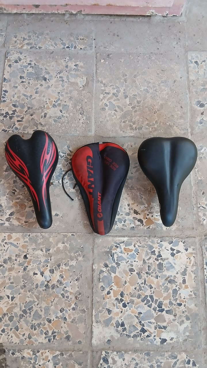 السلام عليكم غراض بايسكل لبيع شراي راسلني خاص وتدل


**إذا كنت صاحب هذا الإعلان وتريد حذفه لأي سبب، رجاءا أرسل رسالة إلى الدعم الفني**