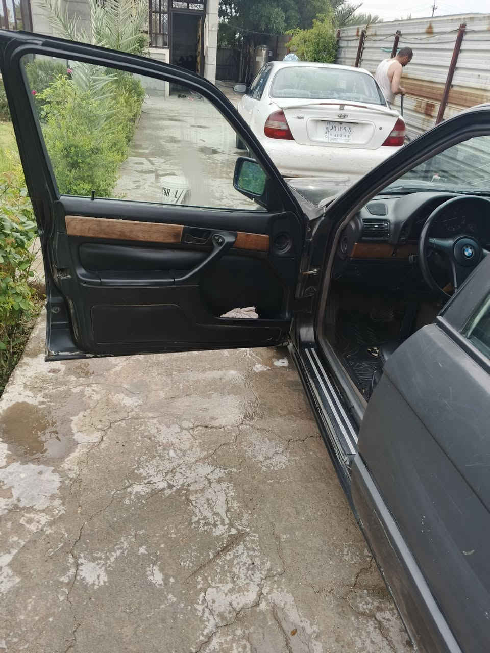 السلام عليكم بيئم موديل 1991 السيارة بحالة جيدة نقصه  صبغ  سعر 38بيه مجال


**إذا كنت صاحب هذا الإعلان وتريد حذفه لأي سبب، رجاءا أرسل رسالة إلى الدعم الفني**