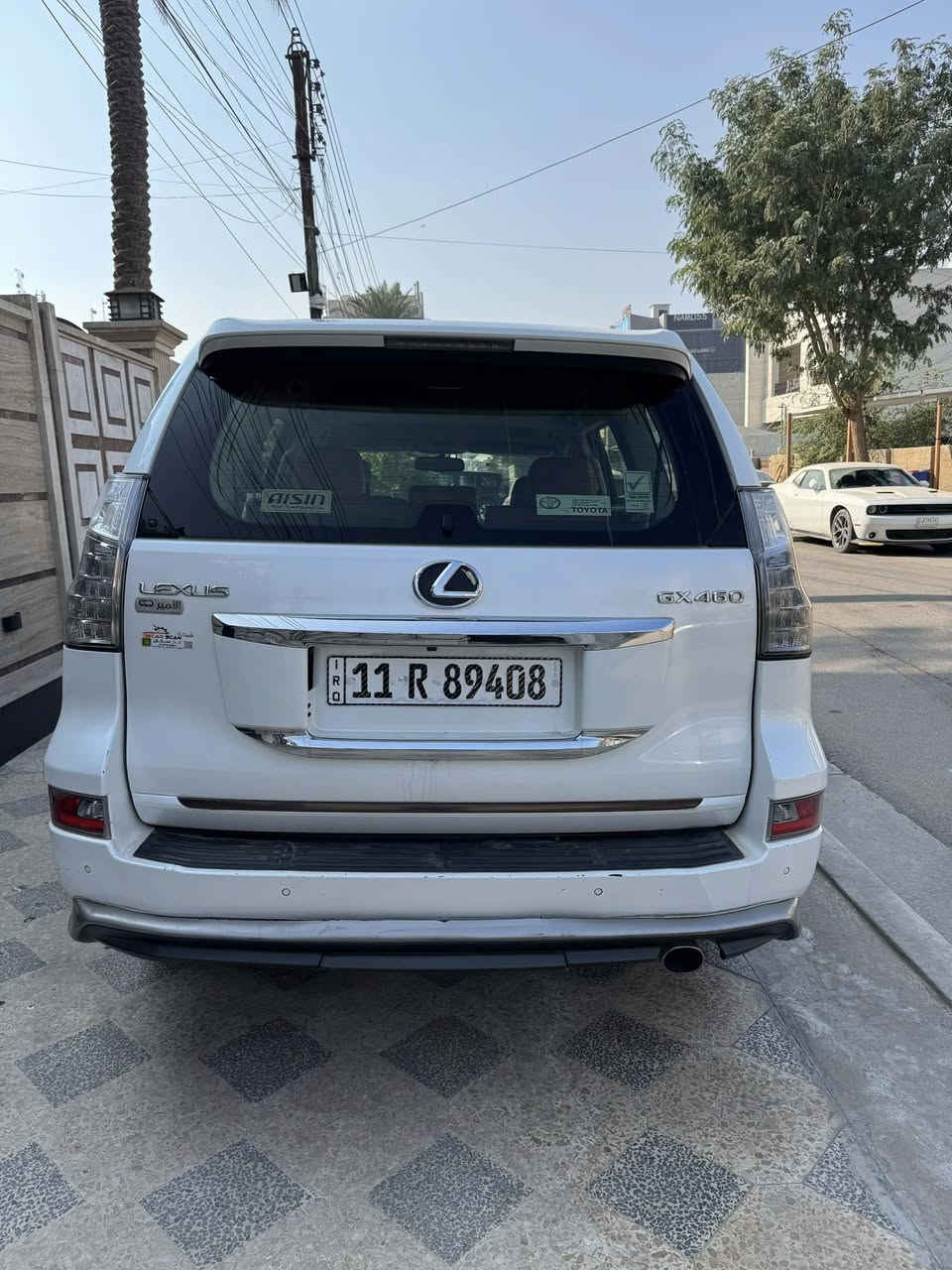 السلام عليكم 
برادو لگزز 2014 
محرك V8    4600
كفاله عامه 
فول الفول داخل قرميدي 
ماشية 173 km 
بأسمي 
جاهزه للأخير بدون اي نقص 
العنوان / السيديه
العسر / 278 
للأستفسار / ***********
