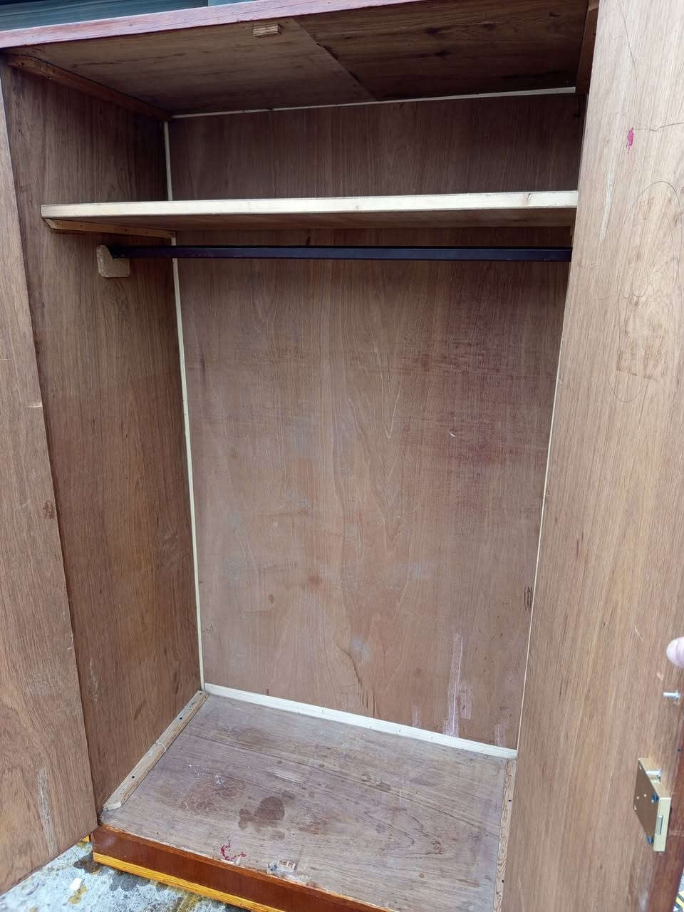 قنصور ٥ ابواب شرط شرط النظافه شغل ثقيل حيل
سعرها ١٨٥ الف
رفاعي يم طرشي الشفاء ***********
