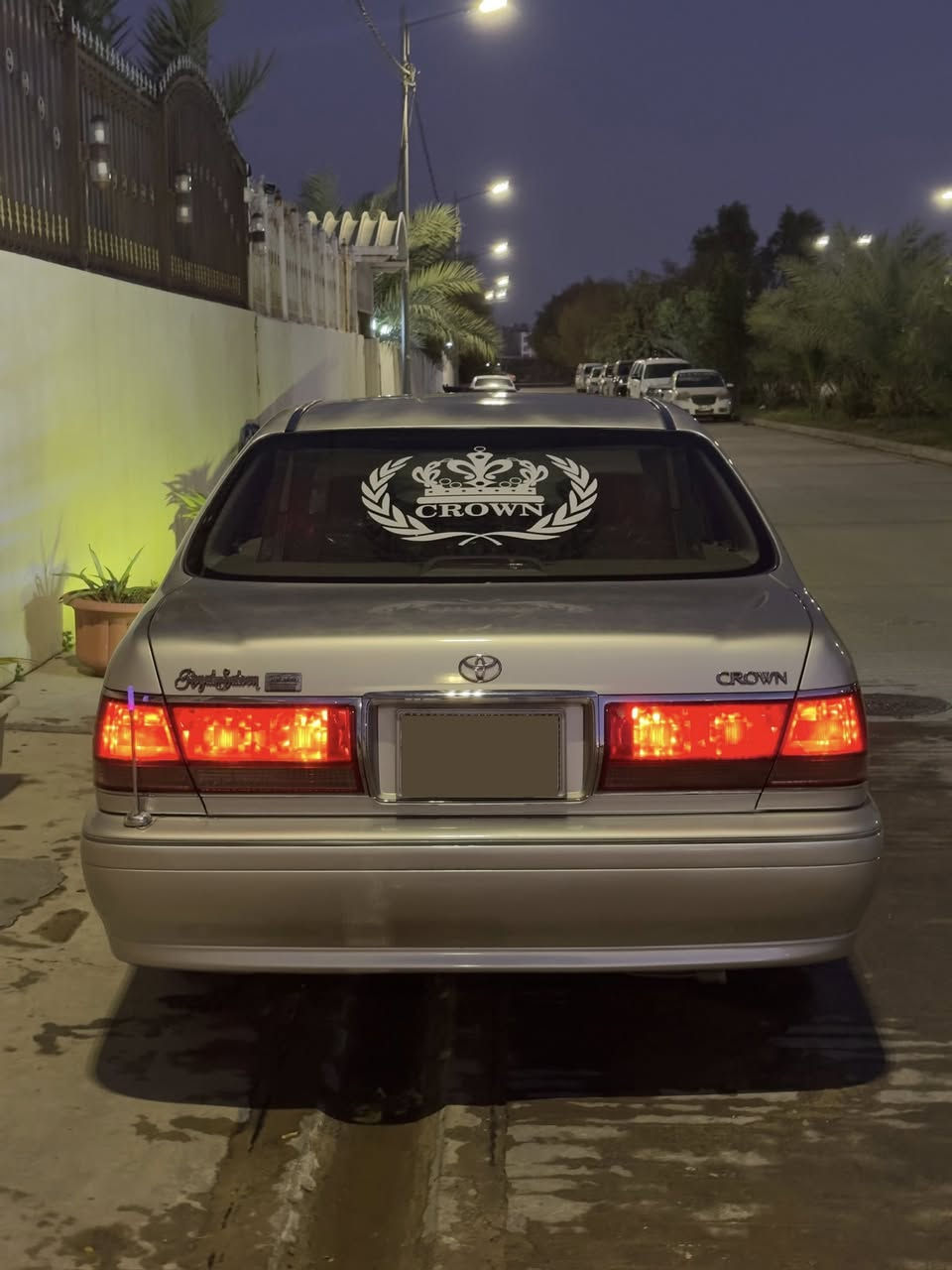 تيوتا كراون ملكة رقم بغداد اصولي تحويل ثاني يوم ، سنوية لحد 2027
السيارة مكفولة من الكص ونقل جثة والضربة 

المواصفات : 

تحوير الدشبول نجف والجوة امارات 

3 دكم ديفور الجبير D4 

كراسي جلد اسود كلهن تحكم كهرباء 

مرايات جانبية كهرباء وتدفئة بالمرايات

ستيرن كهرباء 

تحكمات راديو بالستيرن 

بردة خلفية كهرباء 

دواخل السيارة بحالة نظيفة وممتازة 

ويل نفطي 

تخم تاير جديد 

 

مستعجل عالبيع السيارة مال جناي ونظيفة كلش وعليها ادامة وسيرفس كامل 

السعر 135 وبيها مجال 

العنوان : النجف الاشرف 

للاستفسار : ***********
